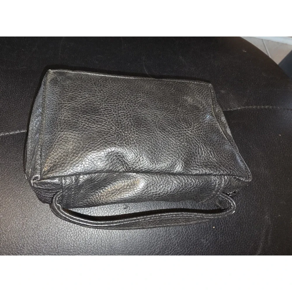 VTG American Airlines Business Travel Kit, Toiletries
